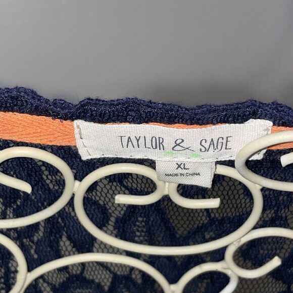 Womans NewW Tag Taylor & Sage Top X L Blue Print 65 Poly/35 Rayon - Picture 3 of 6